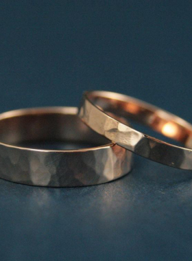 情侣纯14K金复古锤打纹理戒指