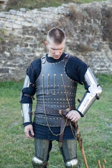 Leather㊣乌克兰代购 手作特别复古皮革锁子甲铆钉cosplay男装