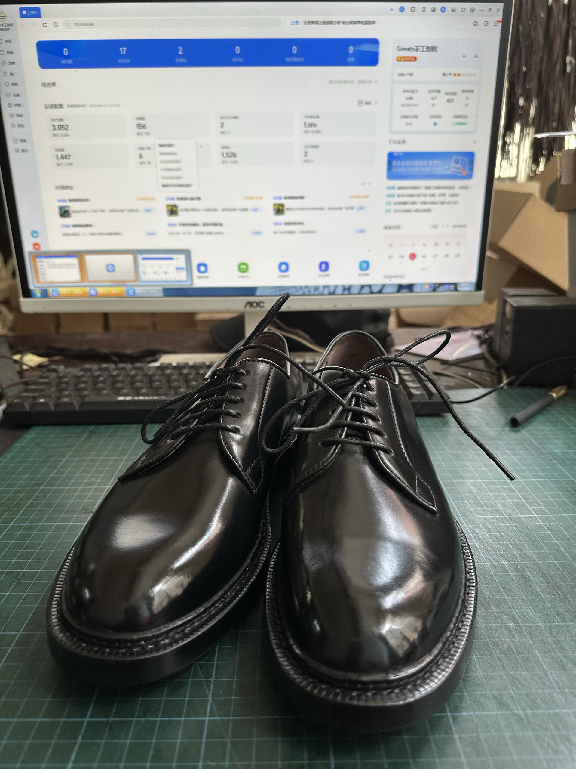 thumbnail for Gh Hand-Stitched Goodyear Imported Leather Sole Horsehide Formal Leather Shoes Alden Plain Toe Style 9901