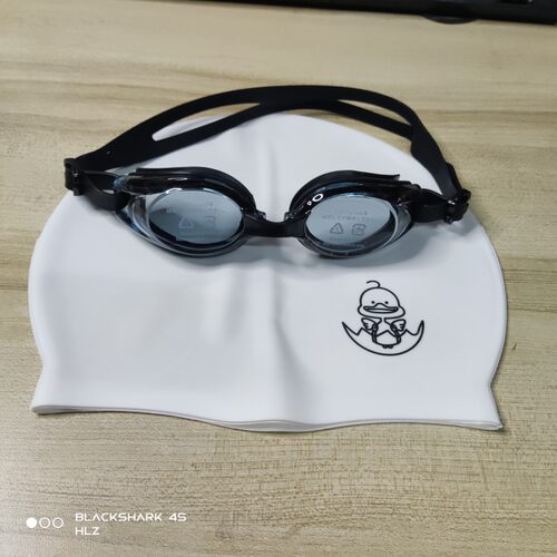 专业防雾防水游泳镜硅胶游泳帽