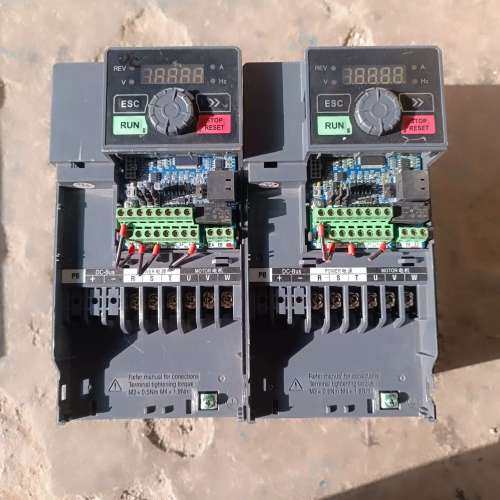 议价正弦EM730  5.5KW  拆机功能好，成色如图还不错