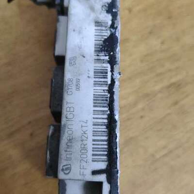 议价英飞凌原装拆机IGBT模块，型号FF200R12KT4，实物