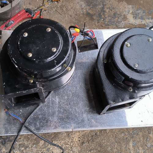 议价离心风机，130flj2，220伏120瓦，纯铜电机，重2.