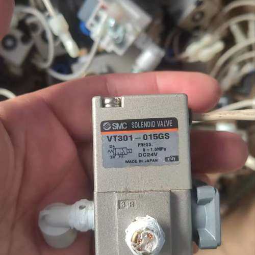 议价原装SMC电磁阀，型号VT301-015GS、VT307