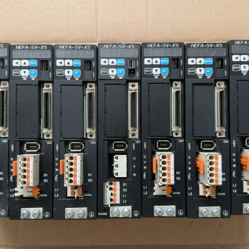 议价禾川400w驱动器X5DA40A-11 还有5台 刚拆机的