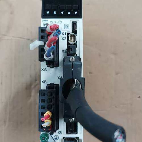 议价A6伺服驱动器MADLT15SF，搭配电机型号MHMF0