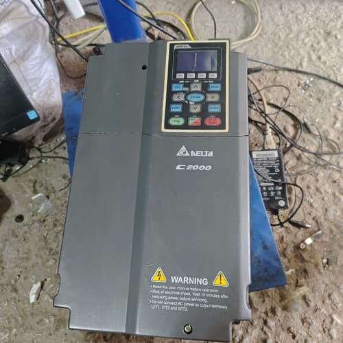 议价台达Cp2000-VFD110C43A，11千瓦，成色一般如