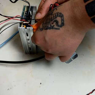 03A 5LOUE1 VP542R 议价SMC电磁阀1个