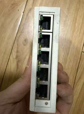 议价TCSESU053FN0工业太网交换机，功能正常，成色