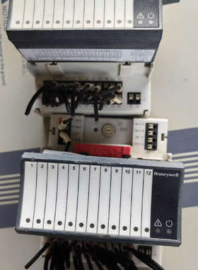 议价Honeywell霍尼韦尔PLC XFL823A