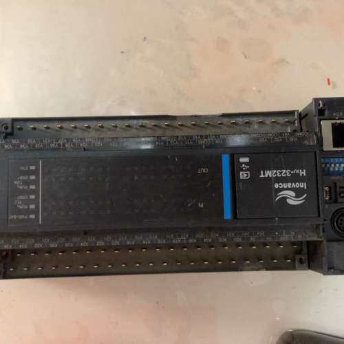 议价汇川PLC H3U-3232MT，拆机品，成色如图，外观完整