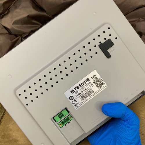 议价威纶通MT8101iE触摸屏、10寸大屏，带网口，功能正常，