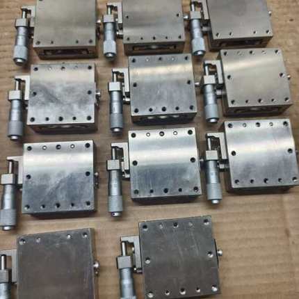 议价60x60mm台面，台湾GMT手动微调平台，A1833-25