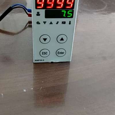 议价比例调节仪RWF55.50A9，开机显示如图，配件价出