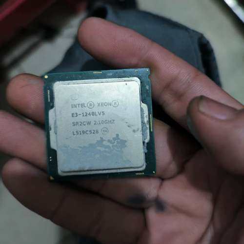 议价E3-1240L V5 CPU，出一块拆机的E3-1240L