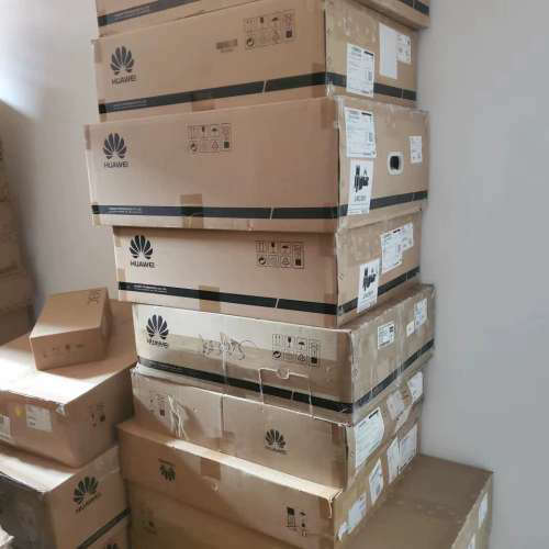 议价CE6851-48S6Q-HI全新，项目剩余2台。