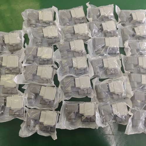 议价SMC电磁阀，VX210FG，共计32个，