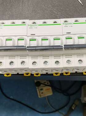 议价全新小型断路器A9F18316