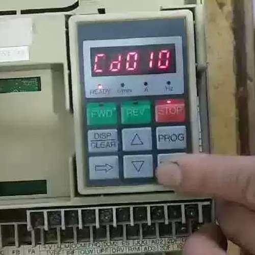 议价三肯小面板，试机完好，成色如图，多，看中请私聊议价！