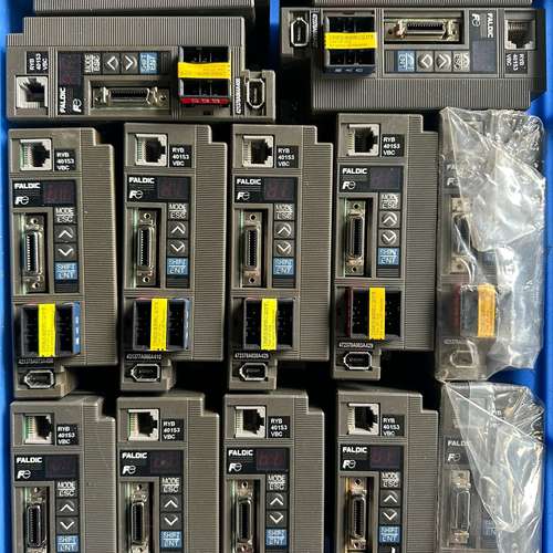 议价原装拆机富士伺服驱动器RYB401S3-VBC