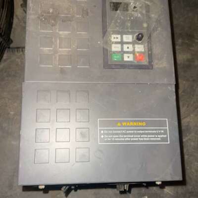 议价拆机正常使用中 易驱变频器 CV3100-4T0110M/4