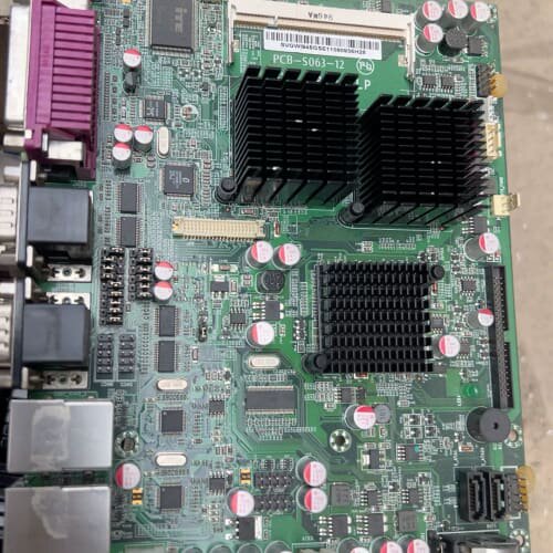 议价信步SV4-F2726-LP 带双网卡四COM口，工控机主