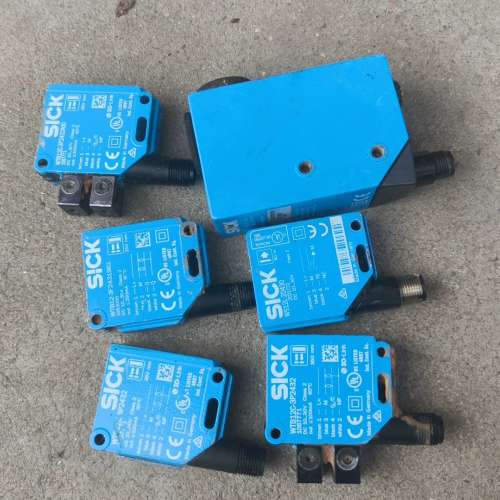 议价WTB12C-3P2432   2个