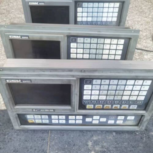 议价广数928TE2系统，二手拆机的，多台不保证每台图片一样，功