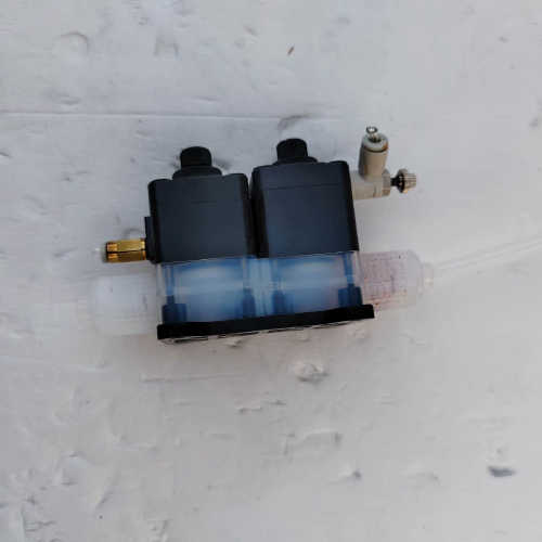 议价SMC药液阀LVC23U-S07 ，图片实拍，功能完好，需要