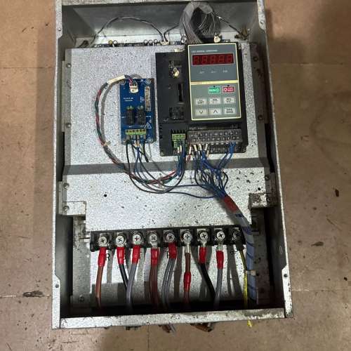 议价正弦EM330D-037-3B变频器37KW