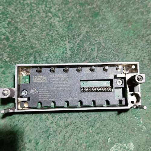 议价6ES7 194-4CB00-0AA0 连接模块 二手