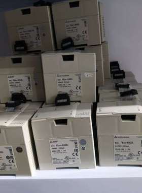 议价FX3U-64CCL ，成色漂亮，功能好，盖板齐全，现货3