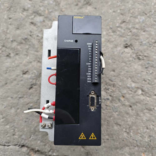 议价东菱驱动器EPS-BS-02D2AA-1000拆机好。成色