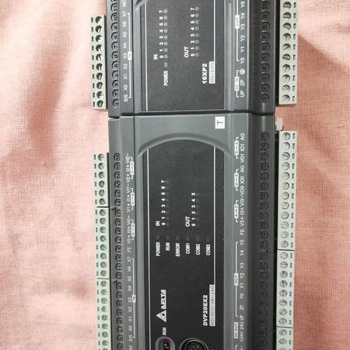 议价台达DVP20EX200T加扩展模块DVP16XP221T