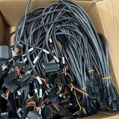 议价SFF-8643转U2 8639接口转换线