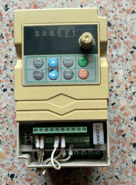 议价YUEQING变频器DMC880-2.2KWH3变频器 2.