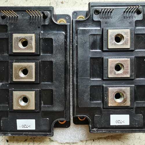 议价三菱模块PM300DSA120（1个）原装拆机，塑料脚弄断了