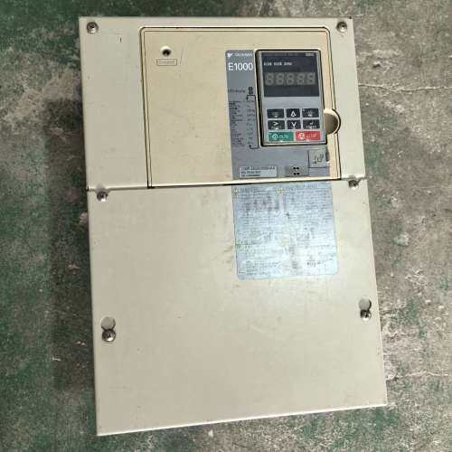 议价安川E1000变频器CIMR-EB4A0058AAA  30