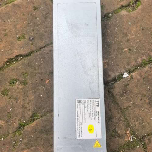 议价中兴R4875电源模块  拆机功能正常，欢迎咨询！！！