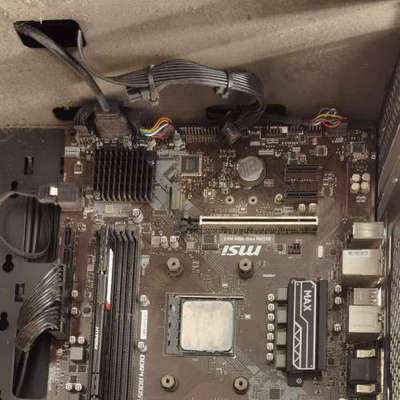 议价微星B450M  主板一张  需要  全国  单