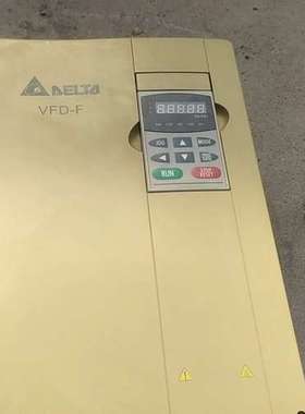 议价台达vfdf vfd220f43a 拆机功能好，外壳瑕疵见