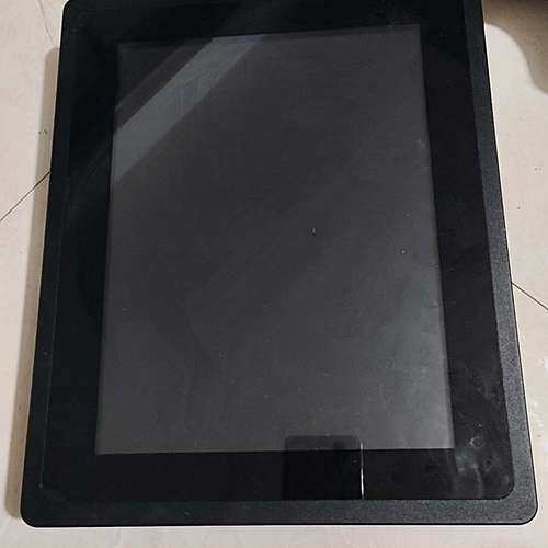 出工控屏。 8g内存，64g固态i5三代主板，具体看图片