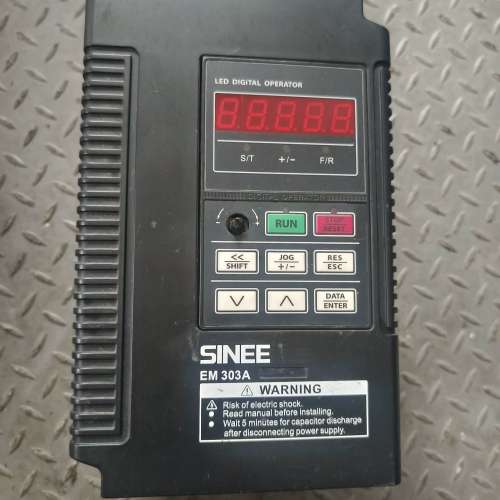 议价EM303B正弦变频器EM303A-1R5G/2R2P-3A
