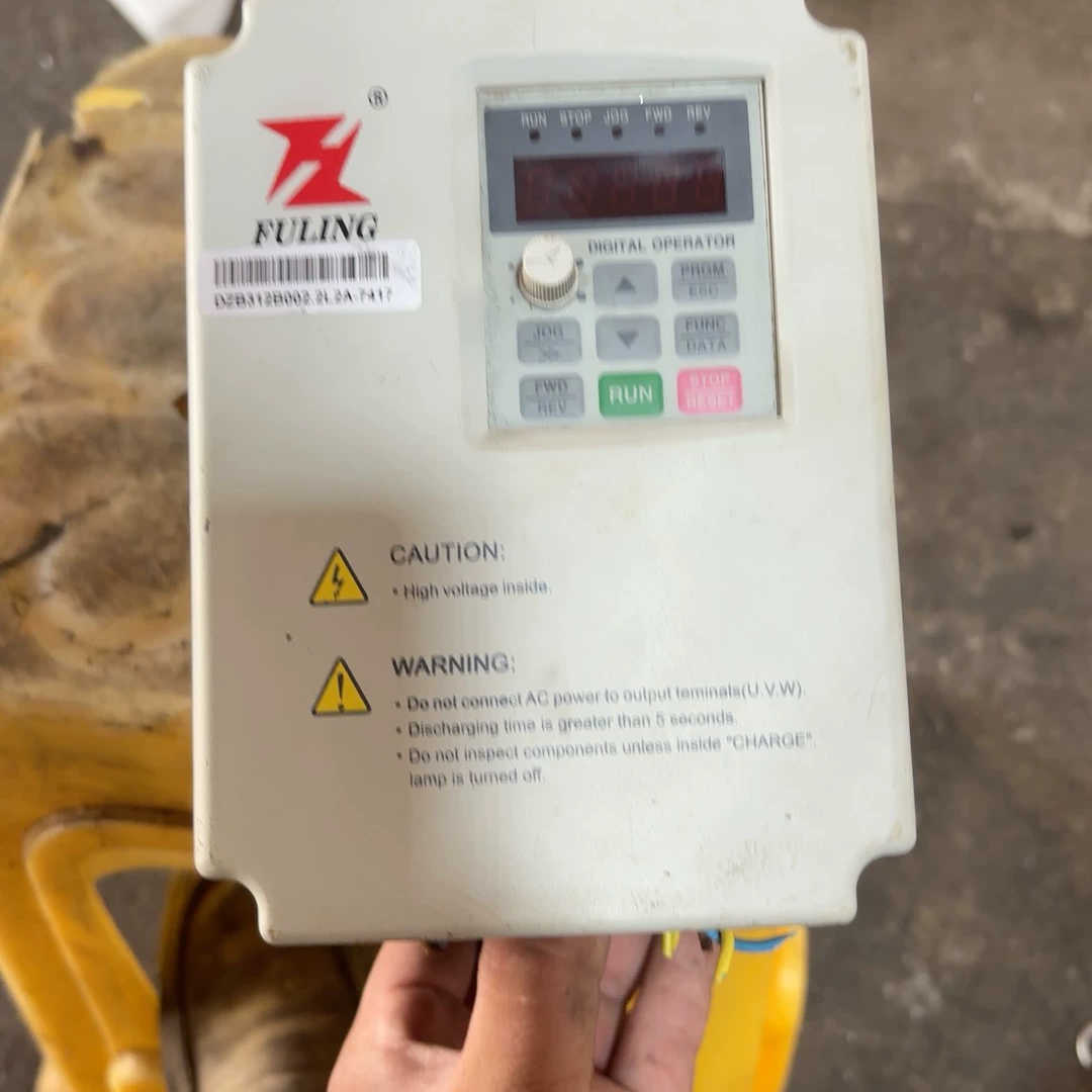 议价富凌变频器2.2kw220v富凌DZB312B002.2L2