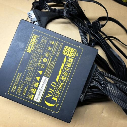 议价10B-鑫谷GP700G金牌全模组 额定功率600w