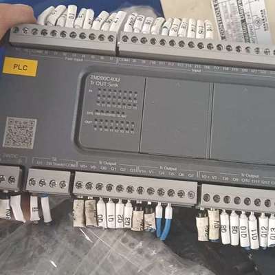议价Modicon TM200C40U，几乎全新，功能正常