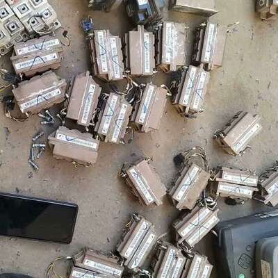 议价富士IGBT   2MBI400U2B-060-50  40