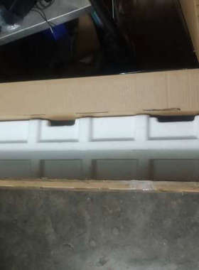 议价泰坦军团P40UG显示器箱