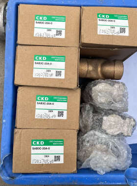 议价CKD电磁阀SAB3C-20A-0全新5个带4个无要