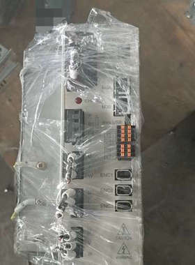 议价二手拆机SYNTEC伺服驱动器S08-SMD-23A-303